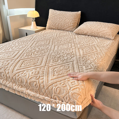 🛏️ 50 % RABATT NU! 🧵 360° elastiskt stickat lakan – omedelbar värme & 3D-präglad design för madrasser upp till 30 cm 🧶